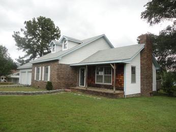 64 Eason Dr