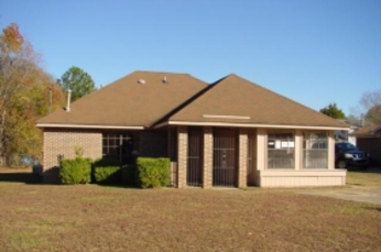 2633 Westwood Dr