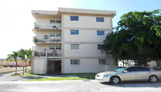 1736 Sw 19th St Apt 102