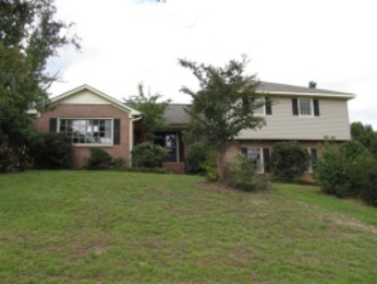 1107 Claymont Ct