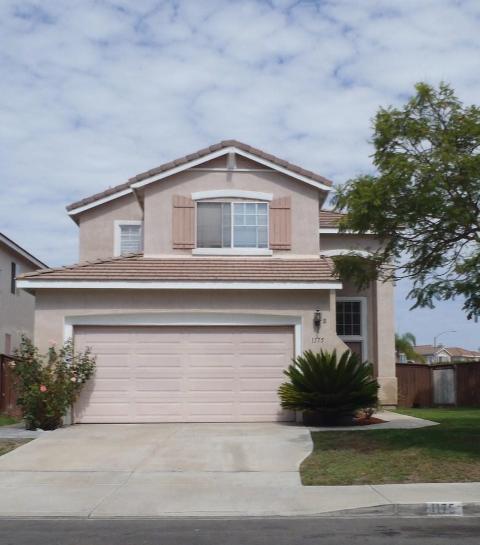 1175 Plaza Miraleste