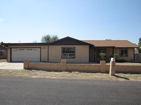 13313 W Sierra Vista Dr