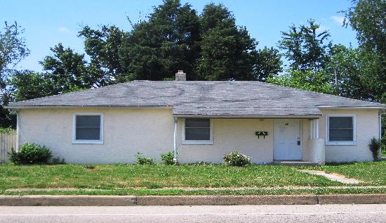 28 Memorial Drive