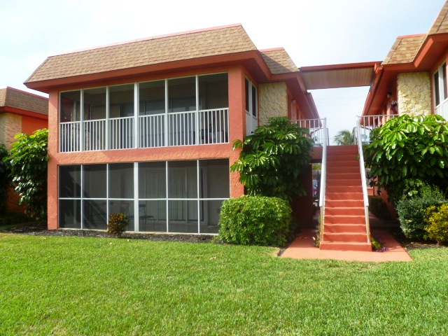 1400 Pompei Ln 7,7