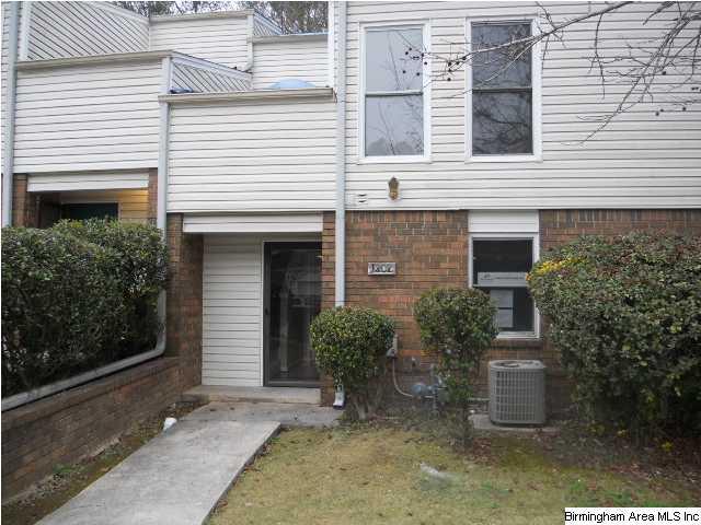 1302 Cedar Crest Dr