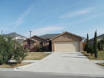 3330 Shallow Creek Dr