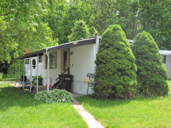 1443 Red Maple Lane