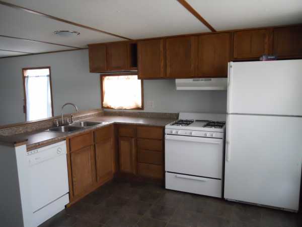 458 Jessica st SE