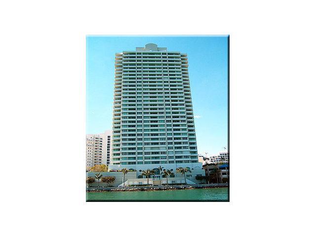 800 CLAUGHTON ISLAND DR # 405