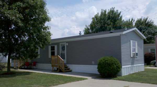 5232 East Broadway
