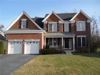 105 Heath Court
