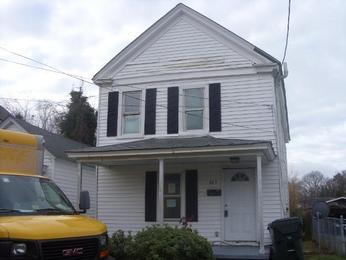 423 Pine Ave