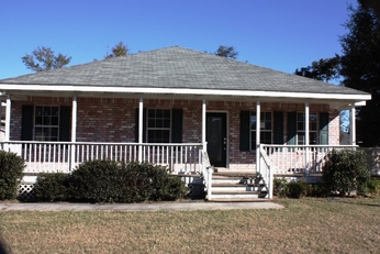 18023 Davie Dr