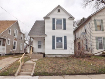 7 Sweet St NE