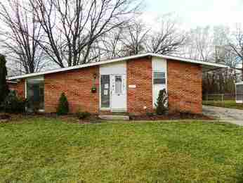 238 S Christine