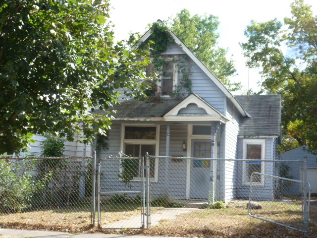 280 Front Avenue