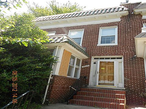 3200 Ellerslie Ave
