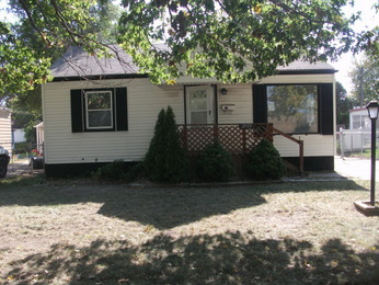 2133 Richmond Ave