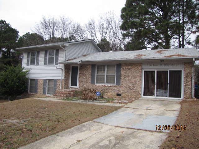 6212 Sabine Drive