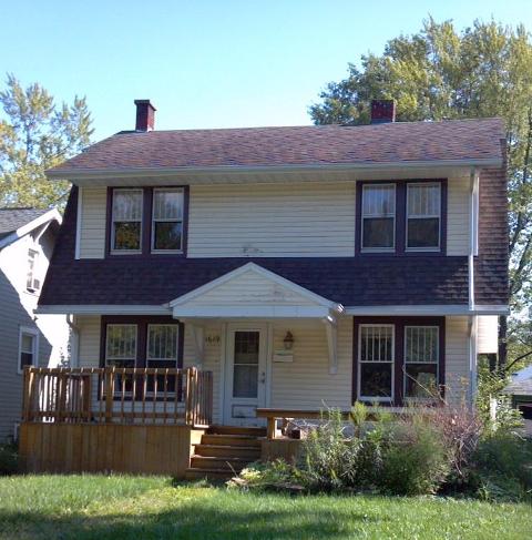 1619 Oakland Pkwy