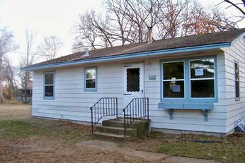 401 Shawn St SE