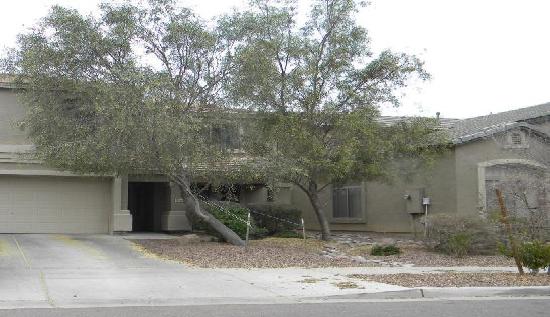 8610 South 50th Lane