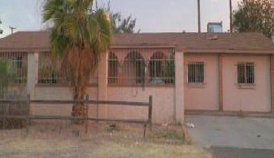 2801 East Angela Drive