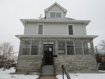 395 Cook Ave E