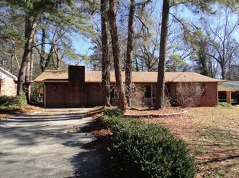 3692 Manhattan Dr