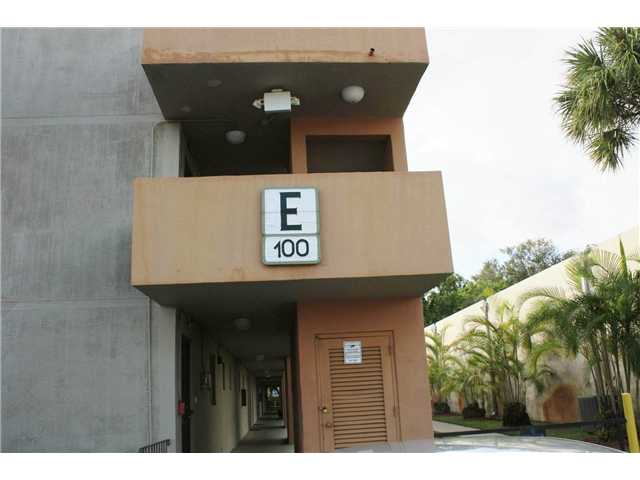 100 NW 87 AV # E210