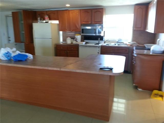 21401 SW 127 AV