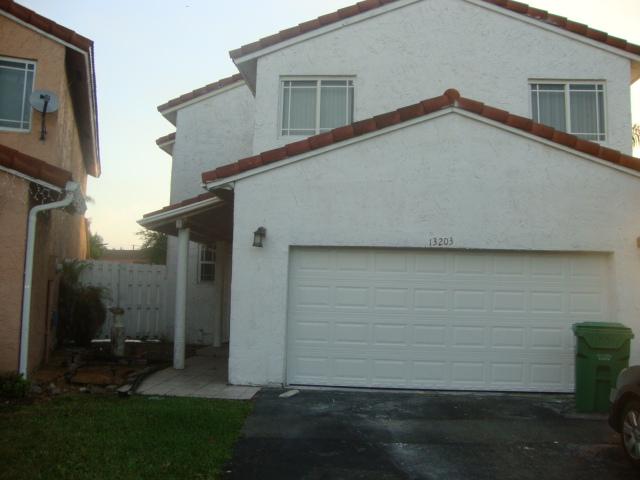 13203 SW 9 TE