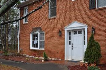 9045 Carroll Manor