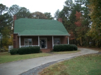 995 Airline Road