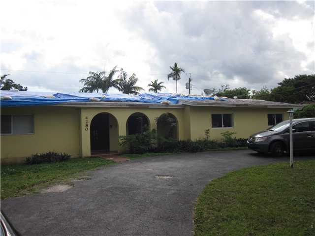 4280 SW 11 ST