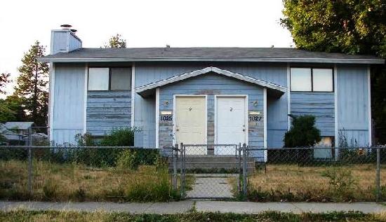 1025 1027 East Broad Avenue