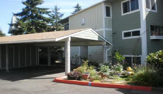 2417 South 222nd Street C-23