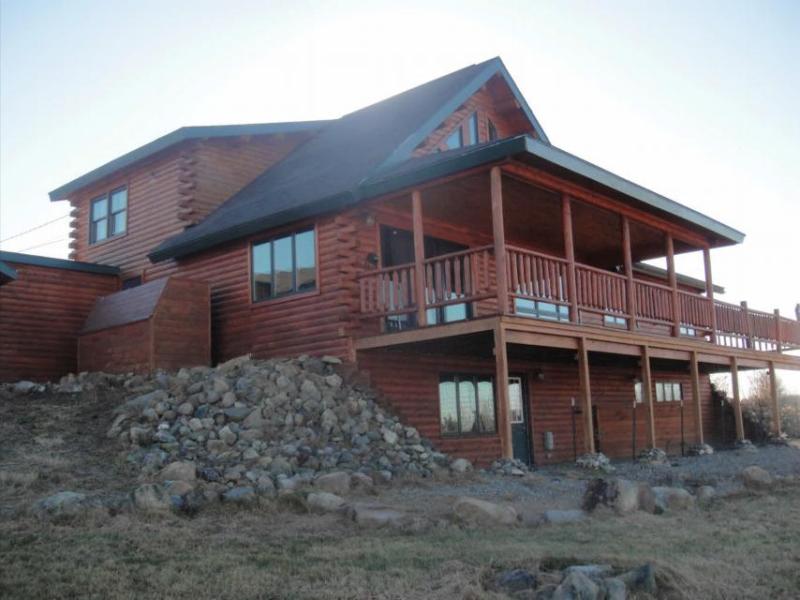 527 Enfield Road