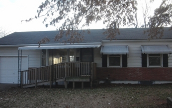1213 N Farview Dr