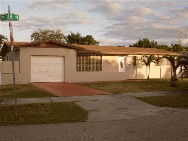 19657 SW 118 PL