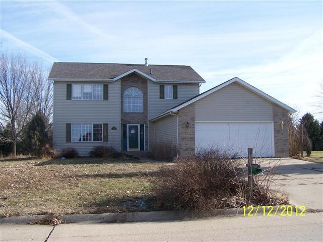 1006 Country Club Ln