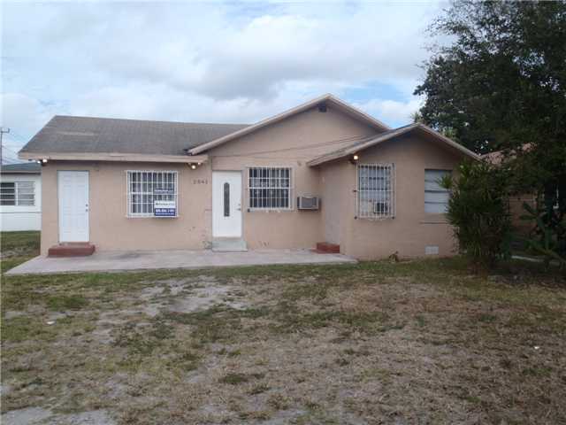 2041 NW 59 ST
