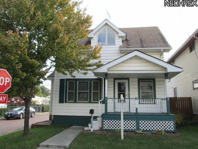 1601 Crestline Ave