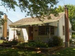 10985 Main St