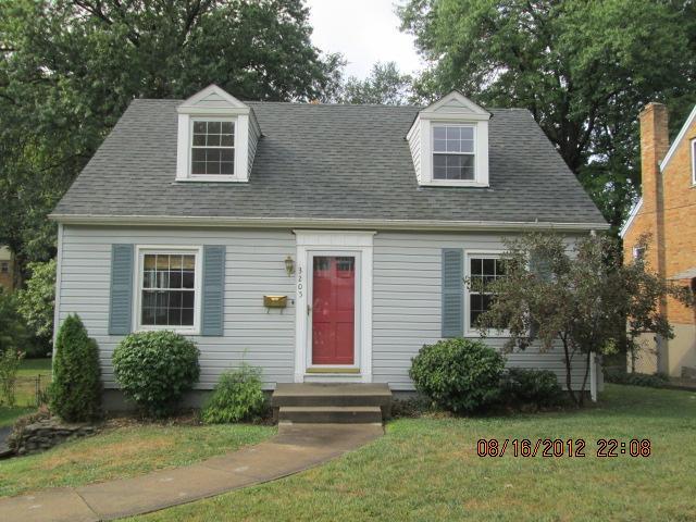 3205 Manning Ave
