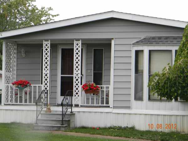 5 N. Roxbury Dr