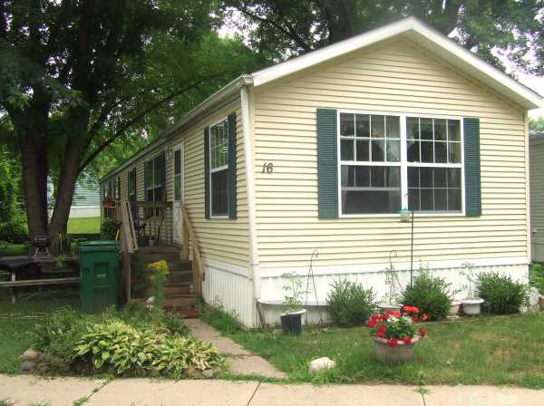 16 Bryan Avenue