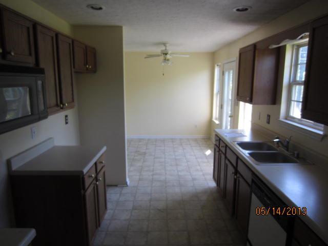 329 Easton Cir