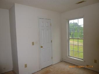 111 Freeman Rd