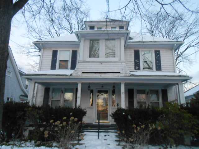23 Greenbrier St